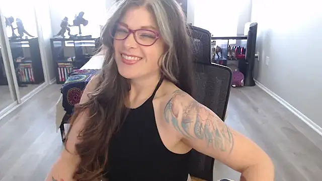 TheLenaAdams online show from 12-29-24, 03:24