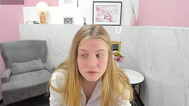 JadeSoft online show from 12-20-24, 02:52