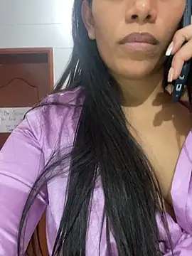 ArielleMillerr online show from 12-30-24, 08:47