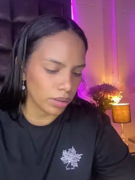 ArielleMillerr online show from 01-10-25, 05:02