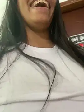 ArielleMillerr online show from 01-15-25, 08:16