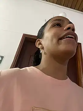 ArielleMillerr online show from 01-18-25, 06:21