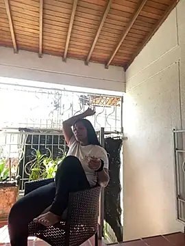 ArielleMillerr online show from 01-22-25, 06:20