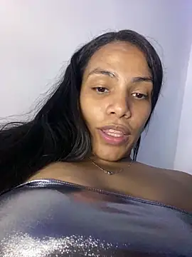 ArielleMillerr online show from 03-01-25, 06:00