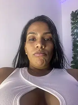 ArielleMillerr online show from 03-18-25, 08:04