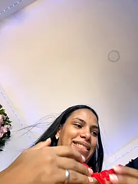 ArielleMillerr online show from 09-30-25, 05:51