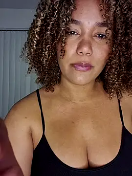 Snapshot of cataleya-glen chatting on 10-22-25, 09:42 cataleya-glen online show from 10-22-25, 09:42