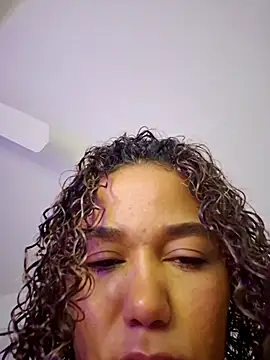 Snapshot of cataleya-glen chatting on 10-24-25, 09:28 cataleya-glen online show from 10-24-25, 09:28