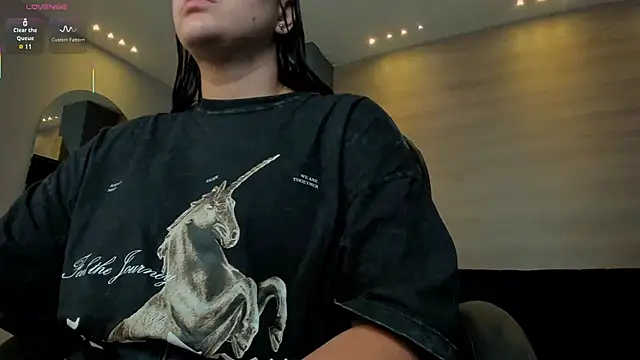 Snapshot of MartinnaBonnet chatting on 09-15-25, 10:15 MartinnaBonnet online show from 09-15-25, 10:15