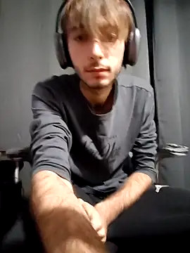 Snapshot of WhiteMambaSelfSuck chatting on 10-01-25, 04:13 WhiteMambaSelfSuck online show from 10-01-25, 04:13