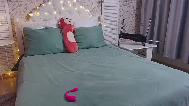 Snapshot of Wendy-Darling chatting on 02-24-26, 01:25 Wendy-Darling online show from 02-24-26, 01:25