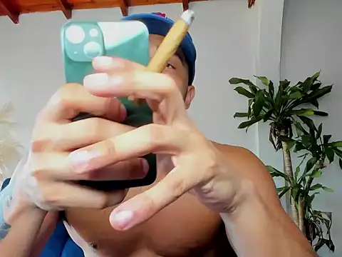 chriswest05 online show from 02-04-26, 04:13