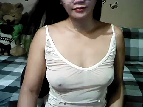 Mia Rein online show from 10-26-25, 03:12