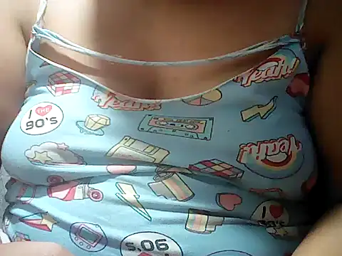Snapshot of Sexyhorney4u chatting on 05-27-26, 09:12 Sexyhorney4u online show from 05-27-26, 09:12