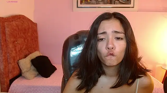 Ivy Gail online show from 01-26-25, 02:56