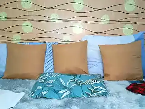 Snapshot of Wildtightass chatting on 10-21-25, 03:35 Wildtightass online show from 10-21-25, 03:35