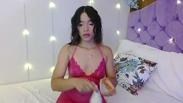 kiarablue online show from 12-19-24, 02:01