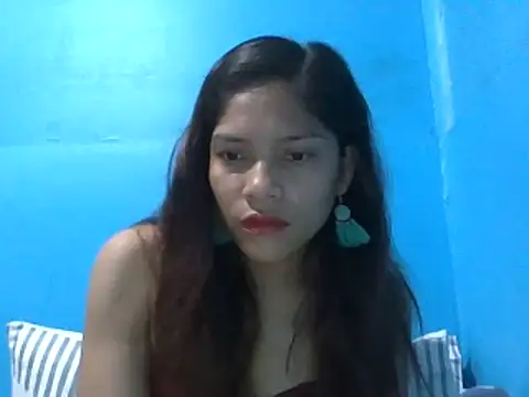 Snapshot of prettyyoung_mom23 chatting on 01-27-25, 11:54 prettyyoung mom23 online show from 01-27-25, 11:54