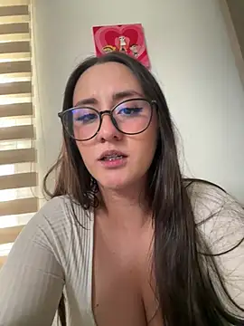 Snapshot of anli5 chatting on 12-23-24, 10:12 anli5 online show from 12-23-24, 10:12