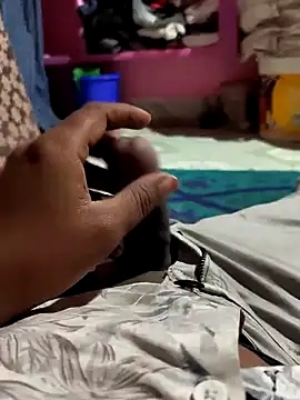 Snapshot of Gopal1243 chatting on 12-11-24, 07:36 Gopal1243 online show from 12-11-24, 07:36