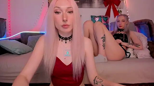 Snapshot of AlexRoseLiRed chatting on 01-23-25, 04:59 AlexRoseLiRed online show from 01-23-25, 04:59