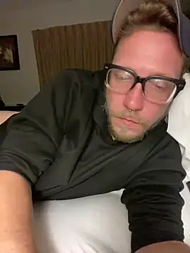 Snapshot of Tomas_Zaddy chatting on 12-29-24, 07:17 Tomas Zaddy online show from 12-29-24, 07:17