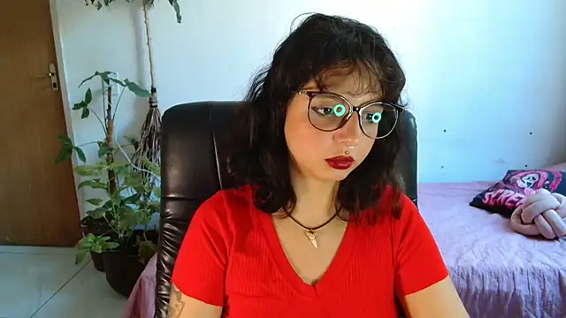 myamillor online show from 12-18-25, 11:27