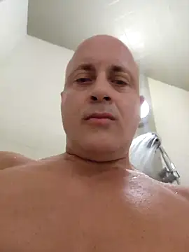 Snapshot of DigiSpankz chatting on 09-18-25, 10:34 DigiSpankz online show from 09-18-25, 10:34