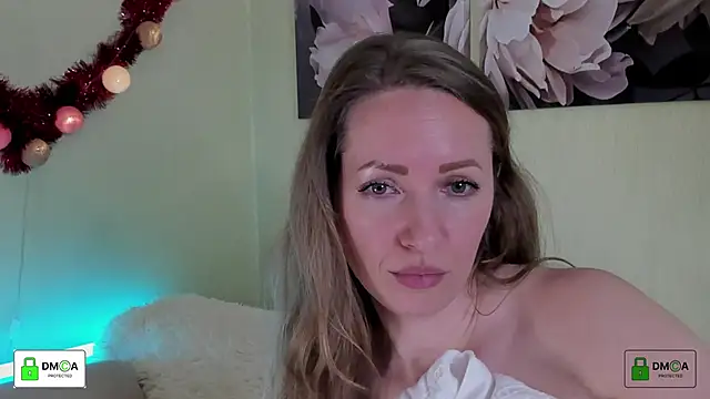 Queenymel online show from 03-04-25, 03:37