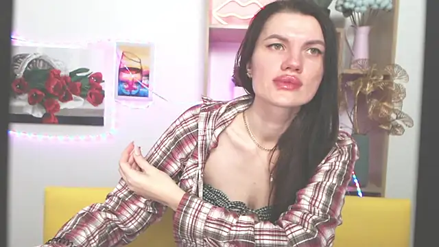 MilaLoona online show from 01-18-25, 10:39