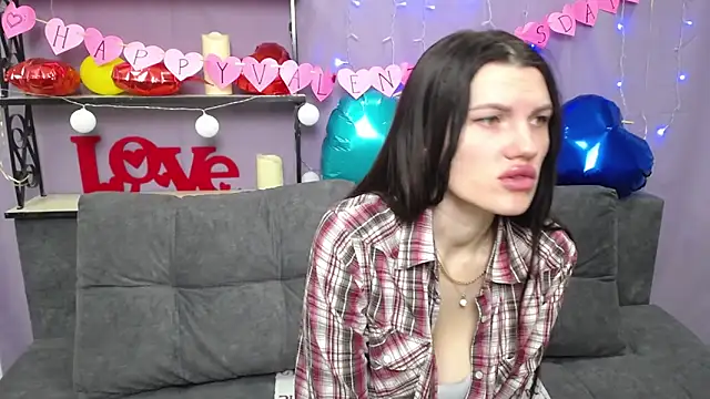 MilaLoona online show from 02-13-25, 07:03