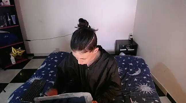 Cocain Atenea online show from 02-02-25, 07:14