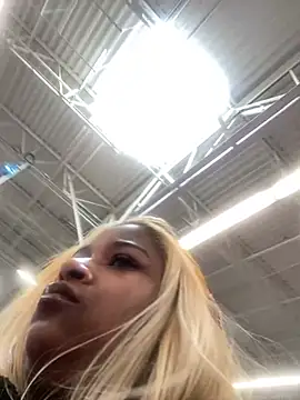 Snapshot of BigFineSelena chatting on 01-31-25, 05:32 BigFineSelena online show from 01-31-25, 05:32