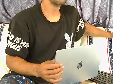 goodick4u28 online show from 06-09-26, 03:01