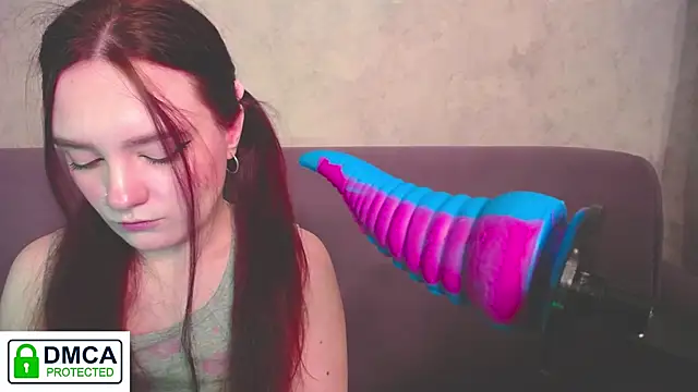 Snapshot of Alyssa___Scarlet chatting on 11-20-25, 03:39 Alyssa Scarlet online show from 11-20-25, 03:39