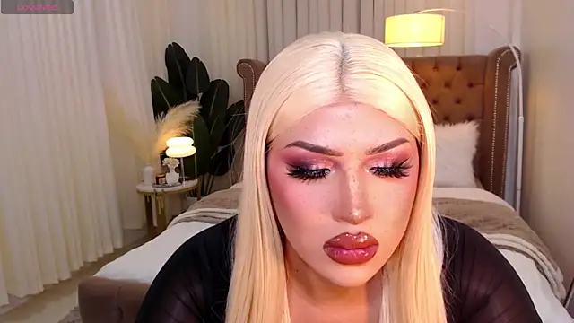 Your Majesty Tyra online show from 02-09-25, 08:00