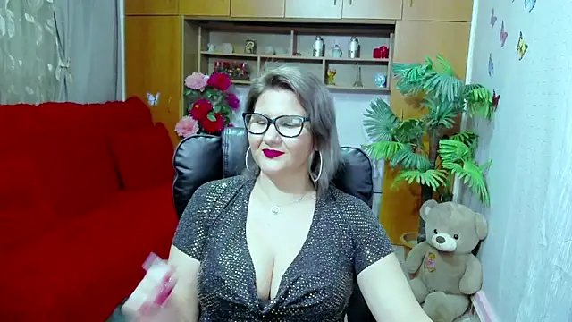 LucilleFenlys online show from 12-08-24, 01:35