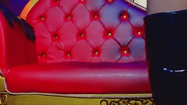 PerlaDivaio online show from 02-04-25, 01:38