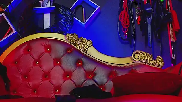 PerlaDivaio online show from 03-06-25, 01:35