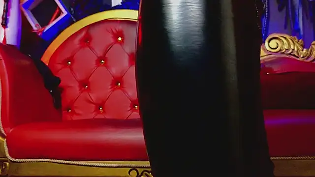 PerlaDivaio online show from 03-13-25, 01:50