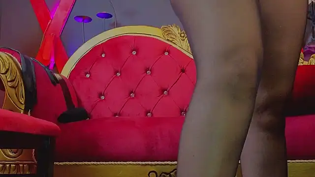 PerlaDivaio online show from 10-21-25, 01:56