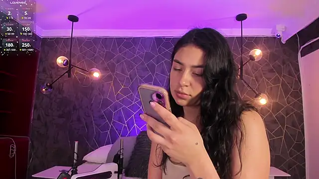 Snapshot of dayra_angels chatting on 10-26-25, 06:36 dayra angels online show from 10-26-25, 06:36