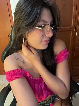 loolla 23 online show from 03-12-25, 02:52