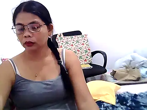 Snapshot of pinay_milfxx chatting on 02-22-25, 11:57 pinay milfxx online show from 02-22-25, 11:57