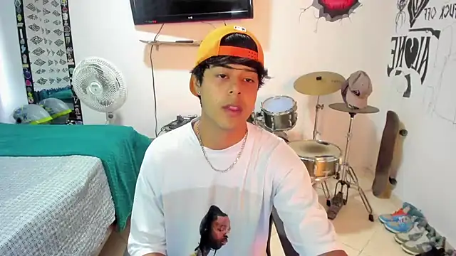 Zack falcon online show from 02-26-25, 12:14