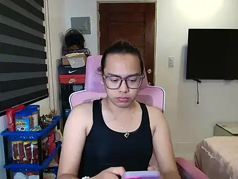 Your PrettyGirlxxx online show from 03-09-26, 12:42