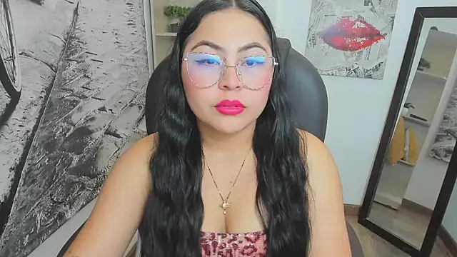 Hana    online show from 11-13-25, 10:30