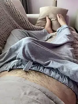 Snapshot of okanist chatting on 01-17-25, 02:39 okanist online show from 01-17-25, 02:39