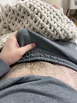 Snapshot of okanist chatting on 03-01-25, 10:10 okanist online show from 03-01-25, 10:10