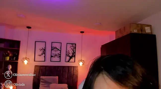 Olivia ds online show from 02-01-25, 04:24